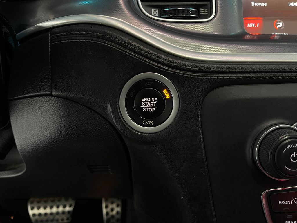 2020 Dodge Charger Image 21