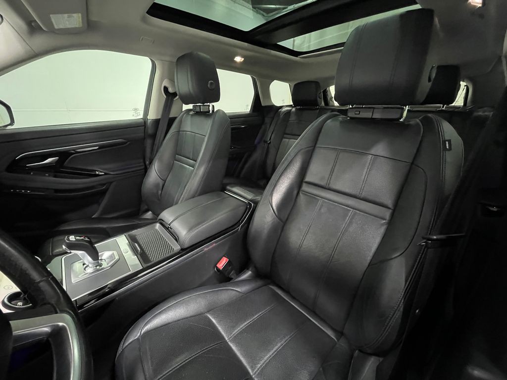 2020 Land Rover Range Rover Evoque Image 15