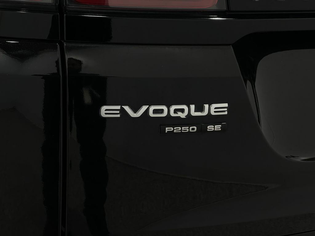 2020 Land Rover Range Rover Evoque Image 40