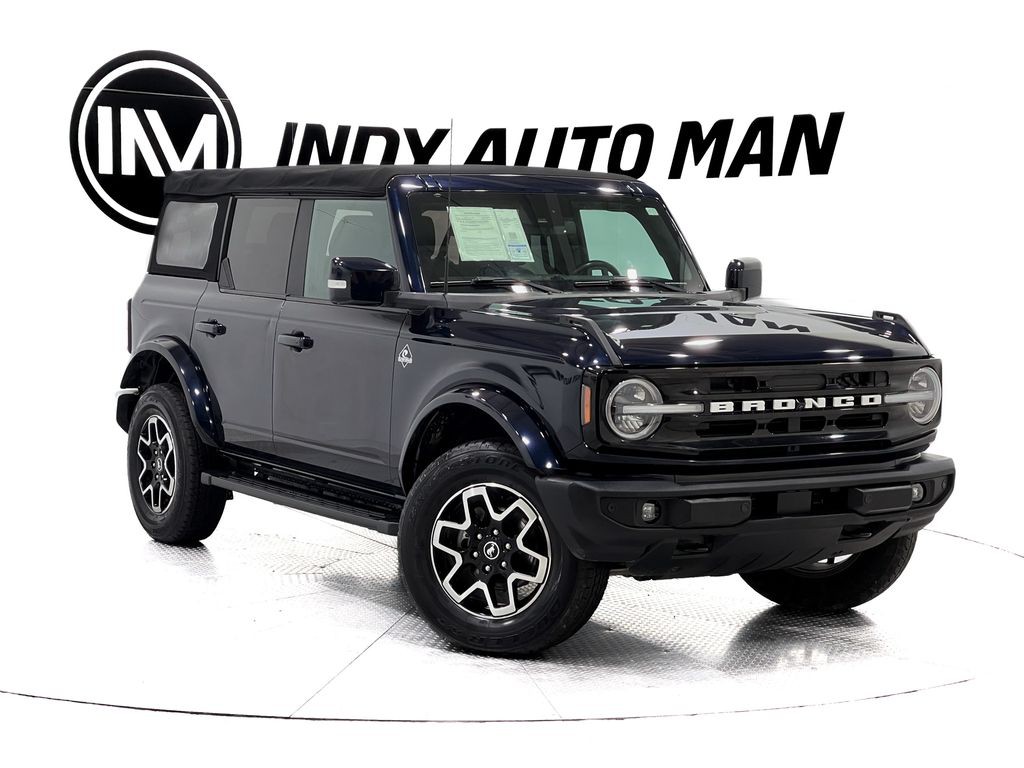 2021 Ford Bronco Image 2