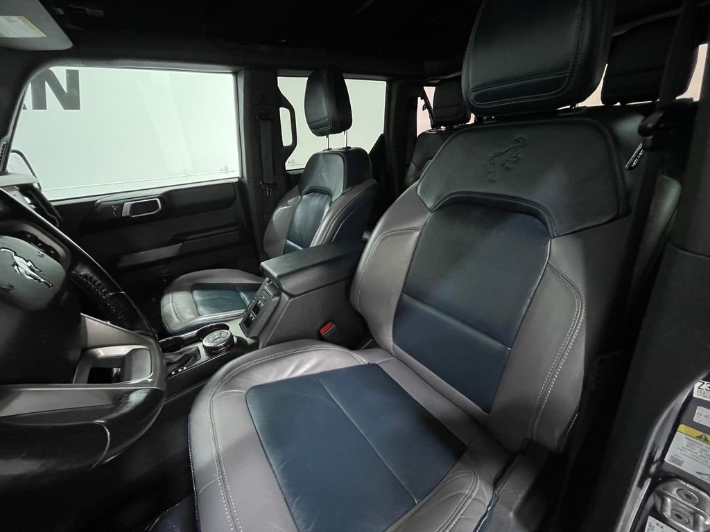 2021 Ford Bronco Image 14