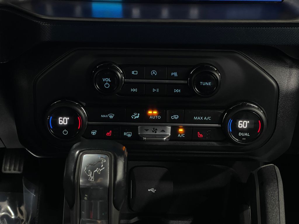 2021 Ford Bronco Image 24