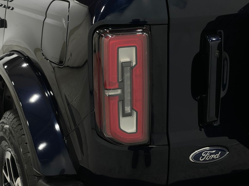 2021 Ford Bronco Image 33