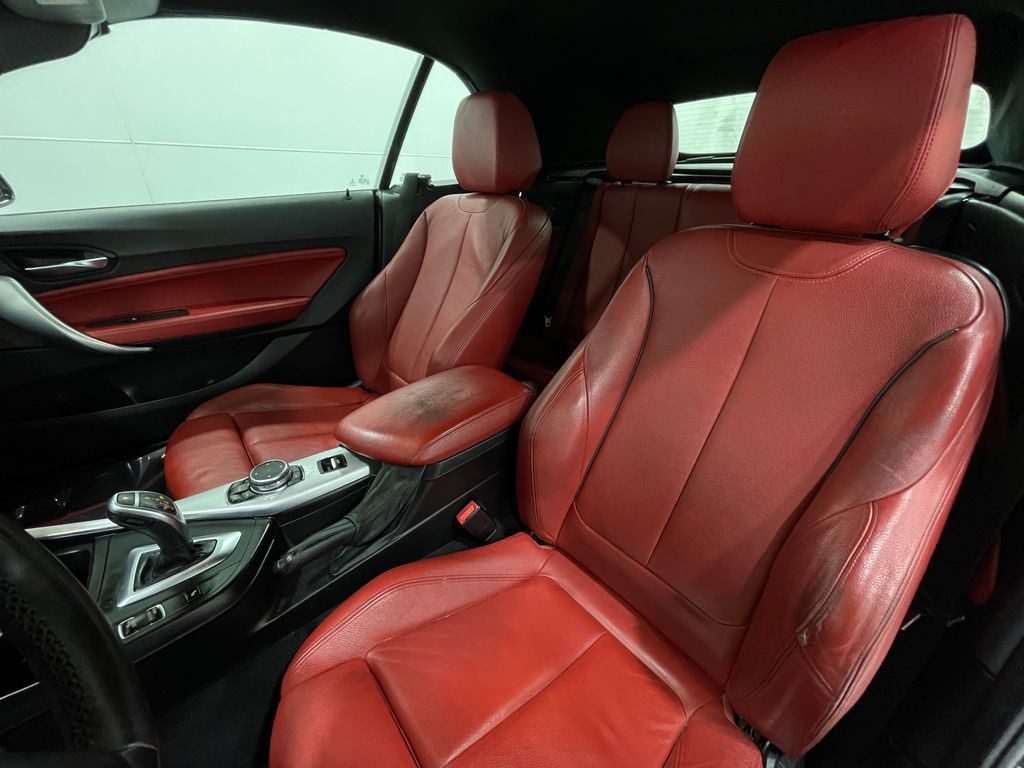 2016 BMW 2 Series Image 12