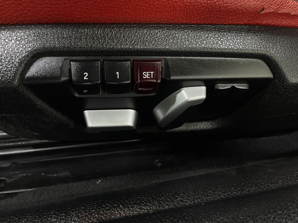 2016 BMW 2 Series Image 15