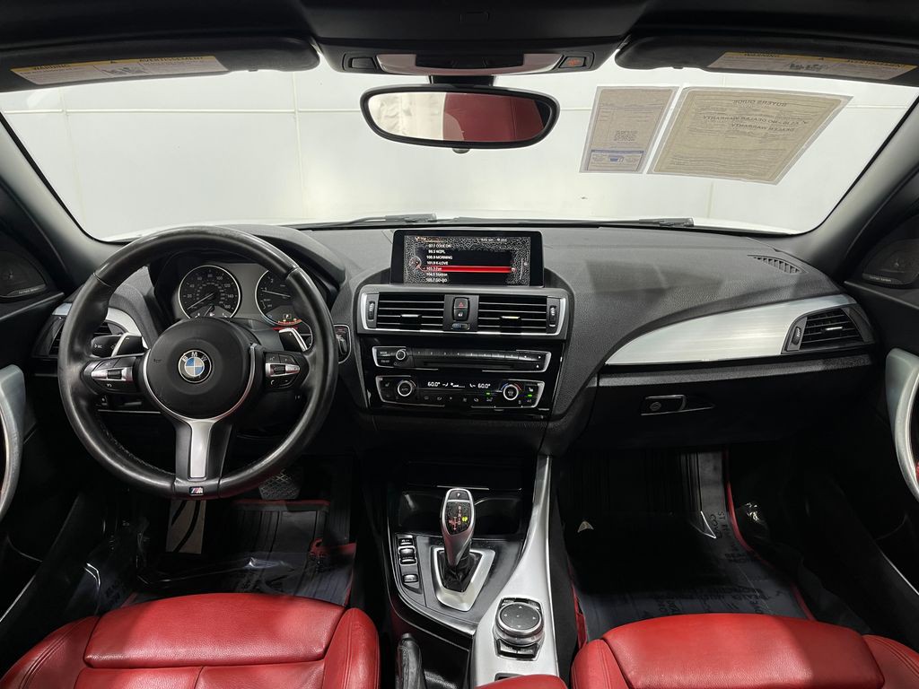 2016 BMW 2 Series Image 17