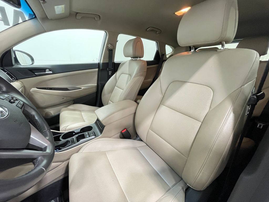 2017 Hyundai Tucson Image 13