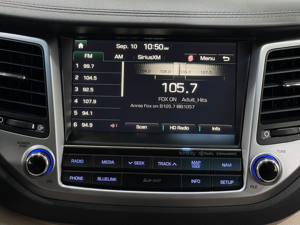 2017 Hyundai Tucson Image 23