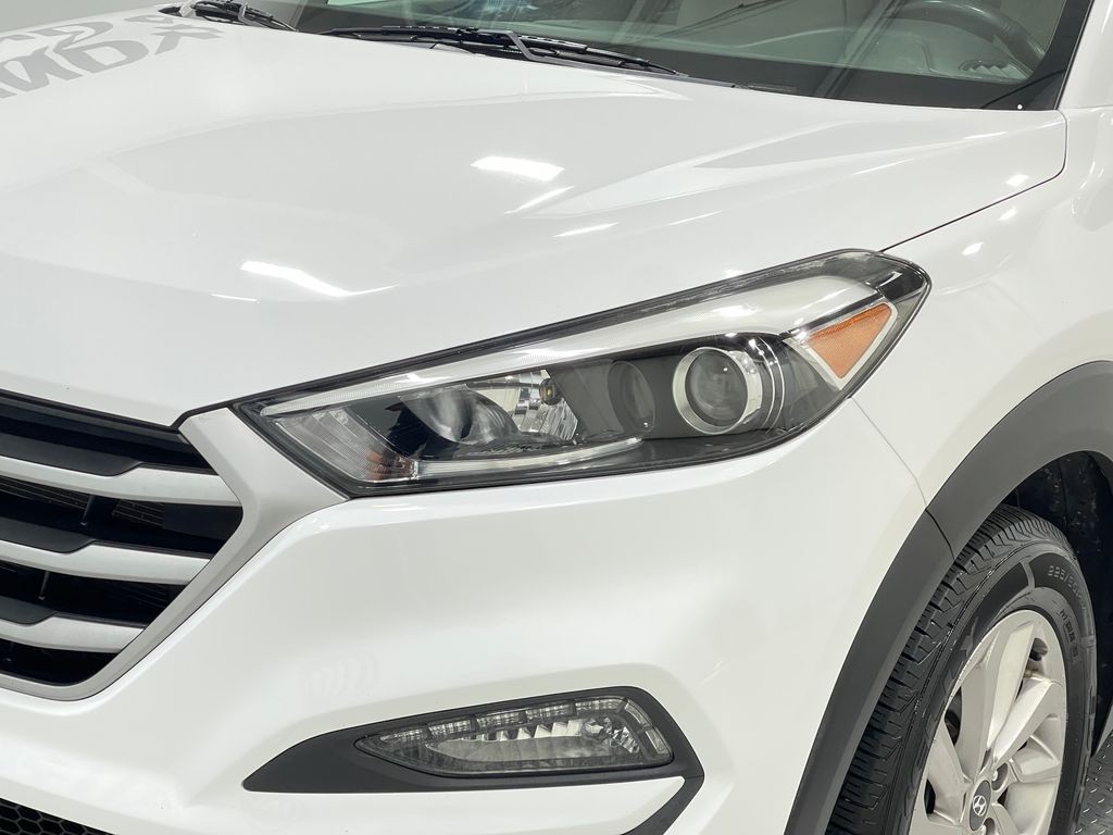 2017 Hyundai Tucson Image 32