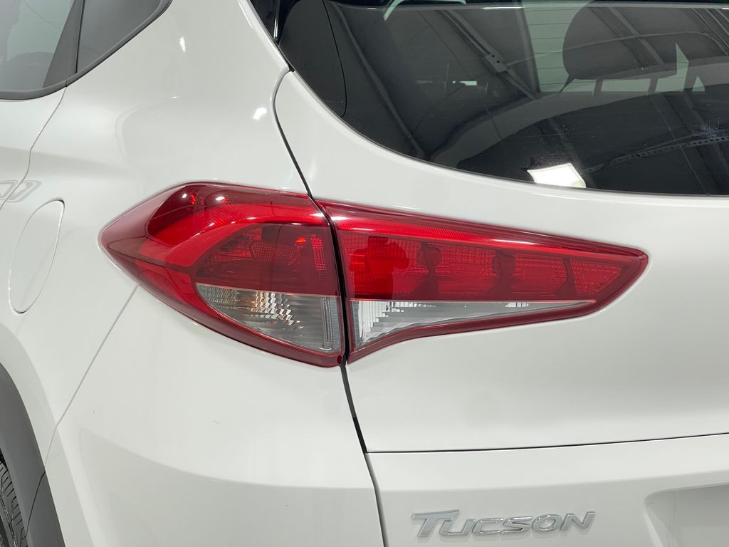 2017 Hyundai Tucson Image 33