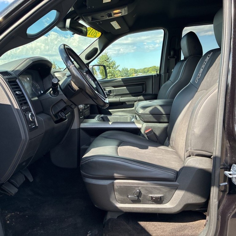 2018 RAM 1500 Image 9
