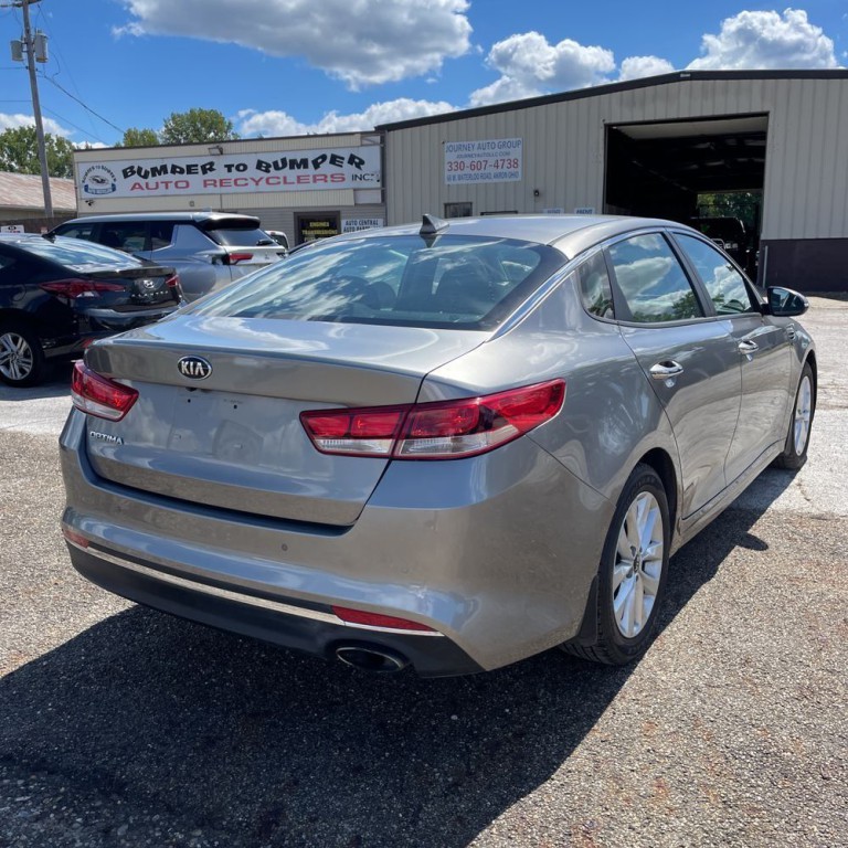 2018 Kia Optima Image 6