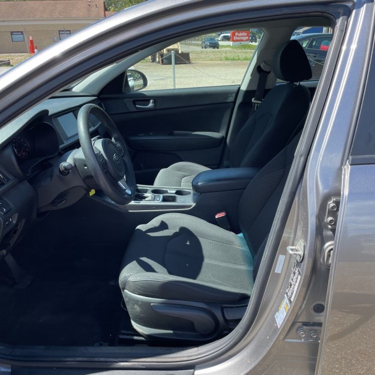 2018 Kia Optima Image 9