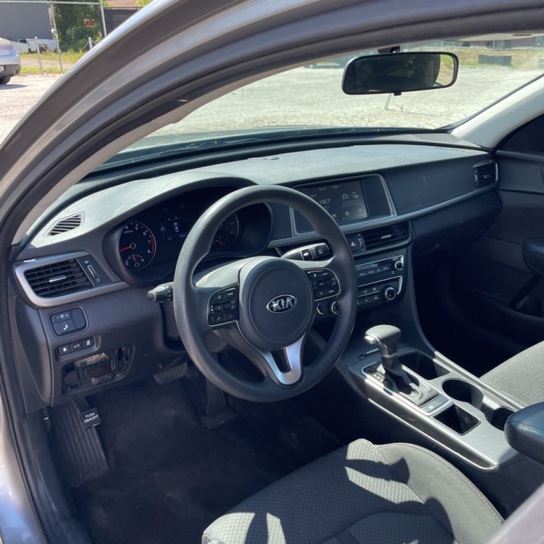2018 Kia Optima Image 11