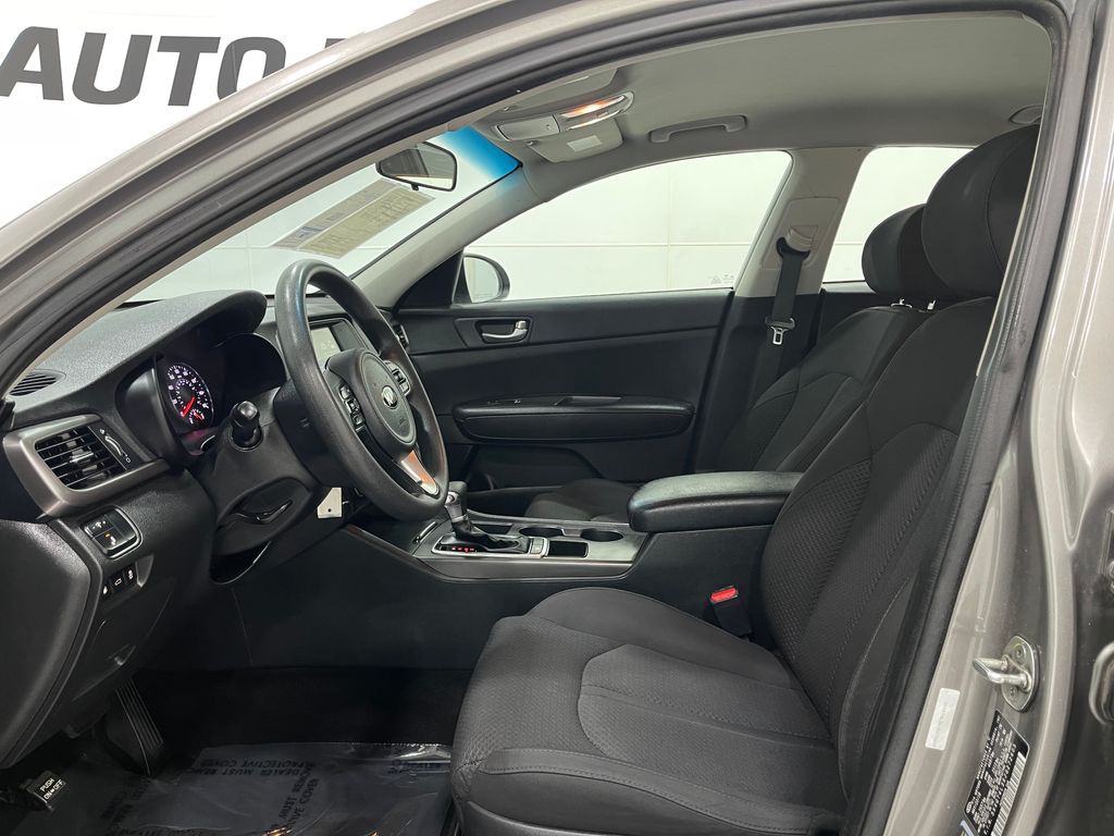 2018 Kia Optima Image 12
