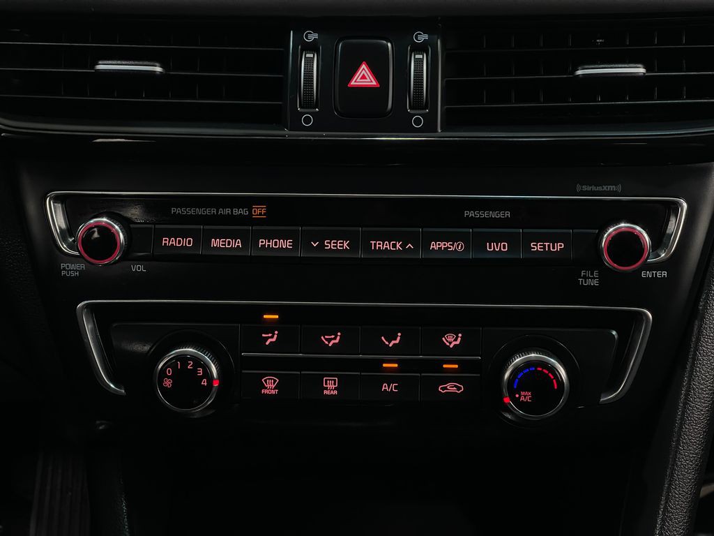 2018 Kia Optima Image 24