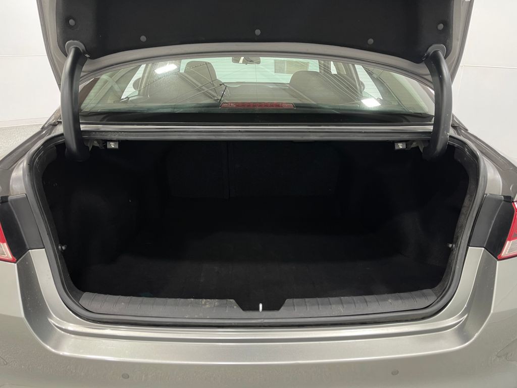 2018 Kia Optima Image 25