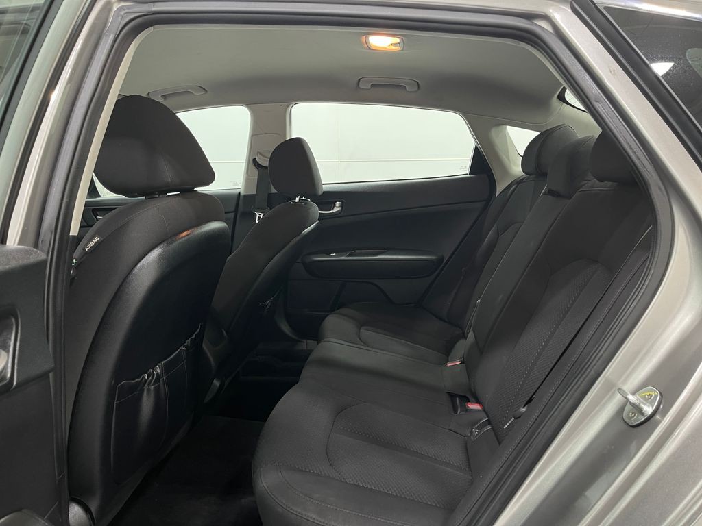 2018 Kia Optima Image 29