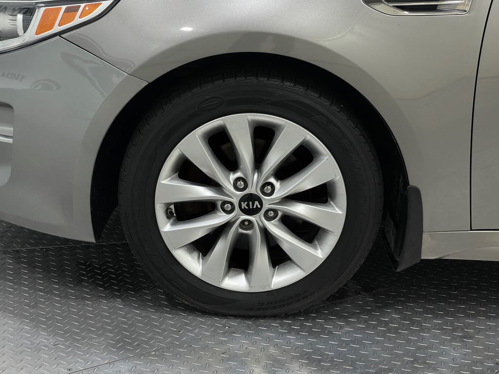 2018 Kia Optima Image 34