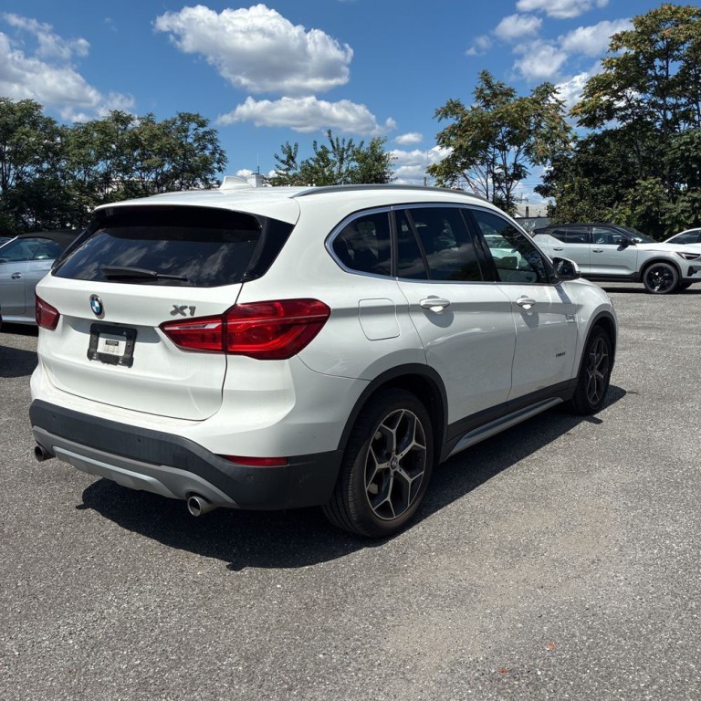 2018 BMW X1 Image 6