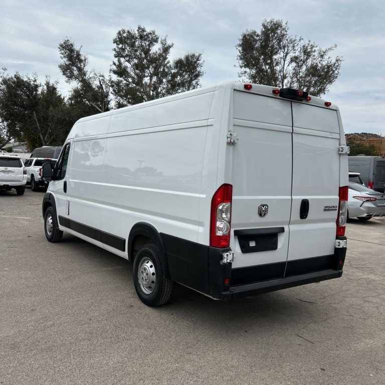 2023 RAM Promaster Image 8