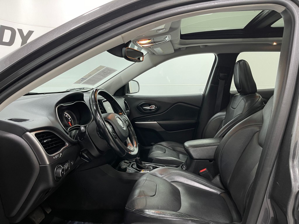 2021 Jeep Cherokee Image 13