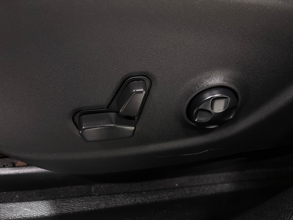 2021 Jeep Cherokee Image 17