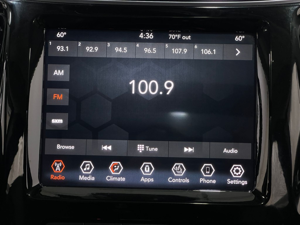 2021 Jeep Cherokee Image 24