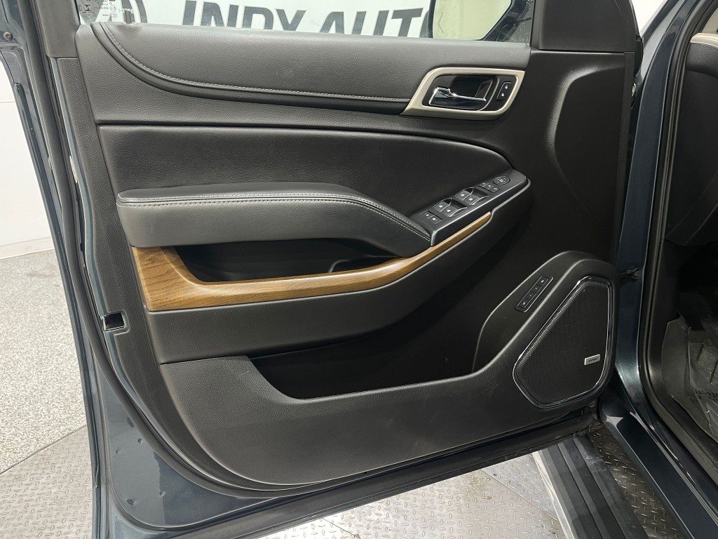 2020 GMC Yukon Image 13