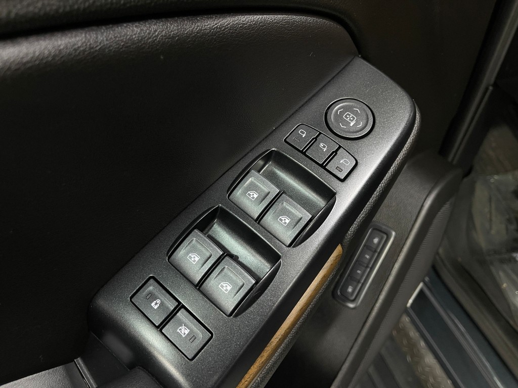 2020 GMC Yukon Image 14