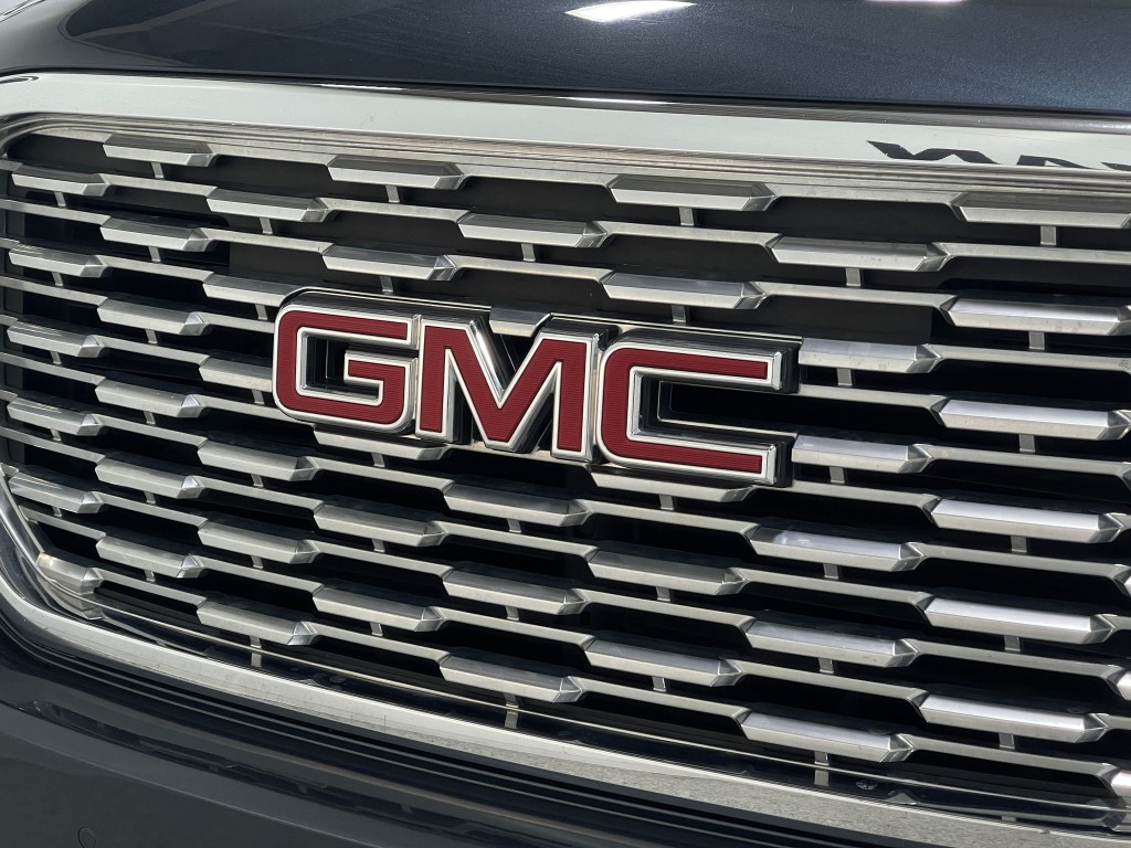 2020 GMC Yukon Image 39