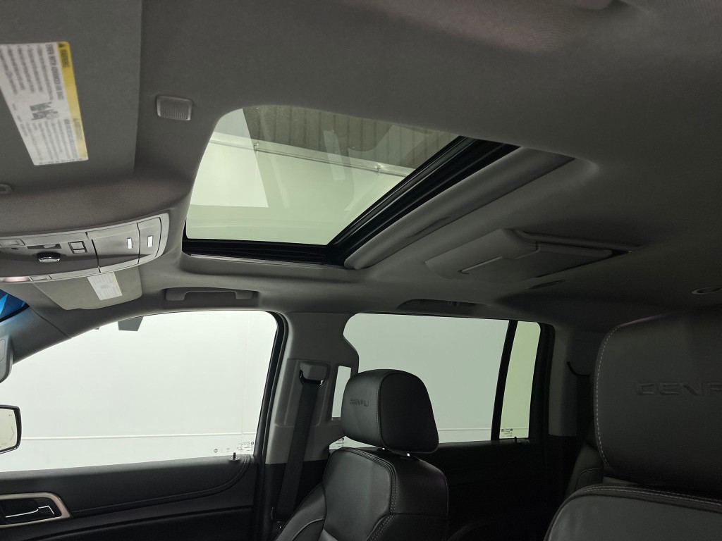 2020 GMC Yukon Image 13