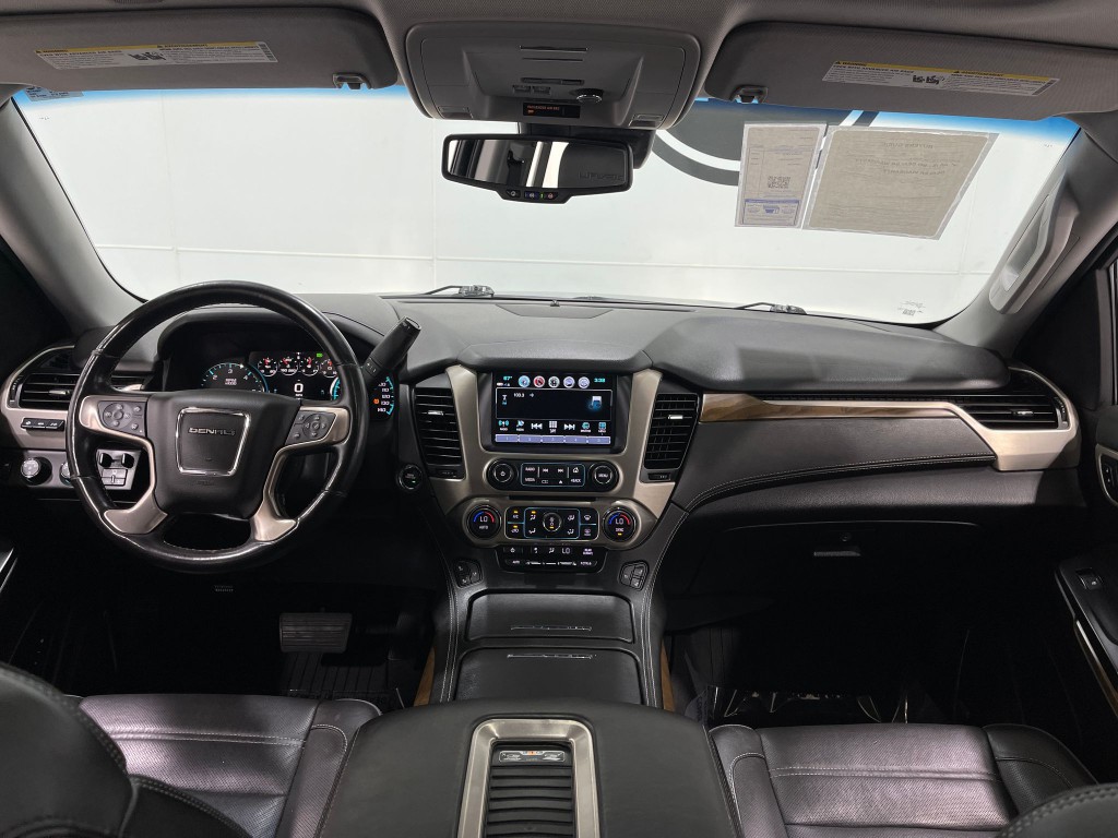 2020 GMC Yukon Image 21