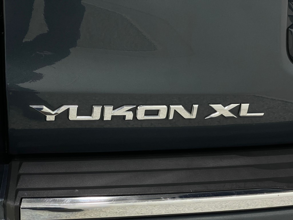 2020 GMC Yukon Image 43