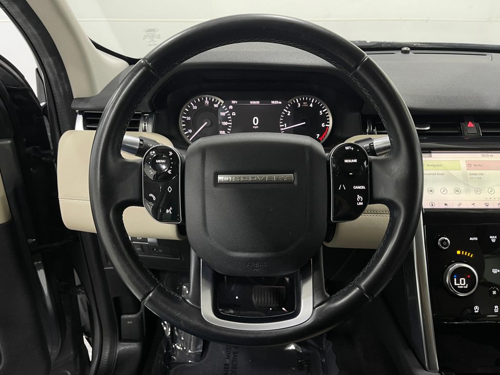 2020 Land Rover Discovery Sport Image 23