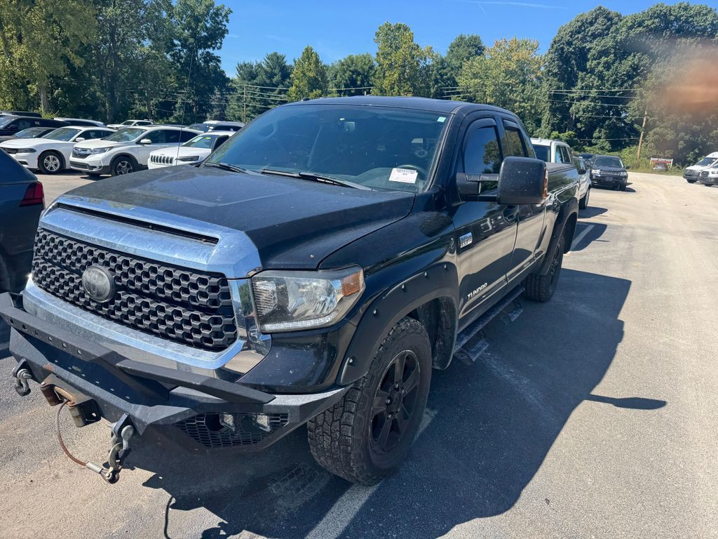 2018 Toyota Tundra Image 2