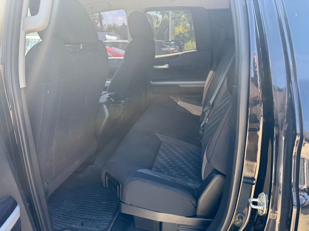 2018 Toyota Tundra Image 10