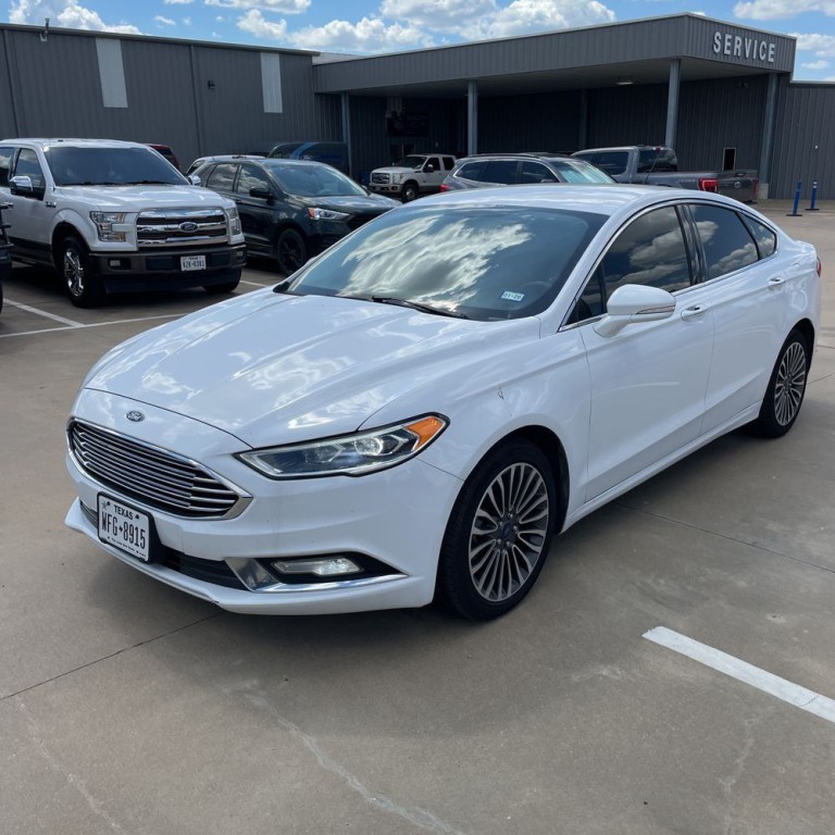 2017 Ford Fusion Image 3