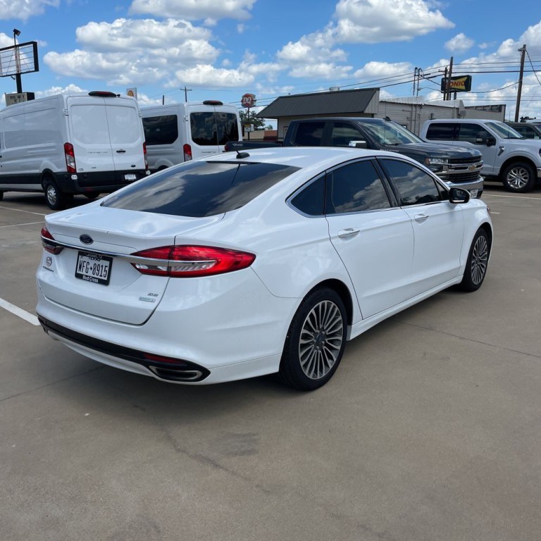 2017 Ford Fusion Image 6