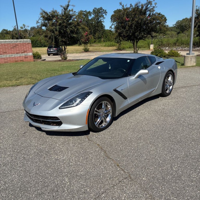 2016 Chevrolet Corvette Image 3