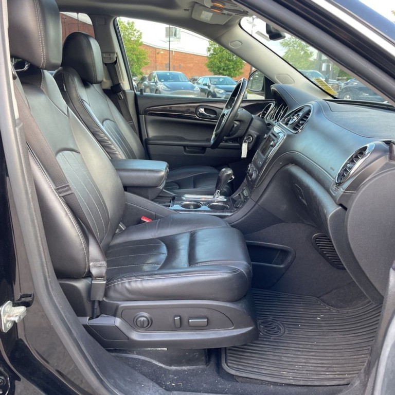 2016 Buick Enclave Image 10