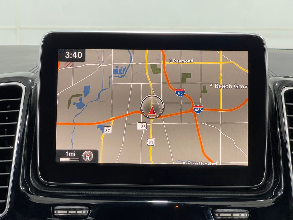 2016 Mercedes-Benz GLE-Class Image 10