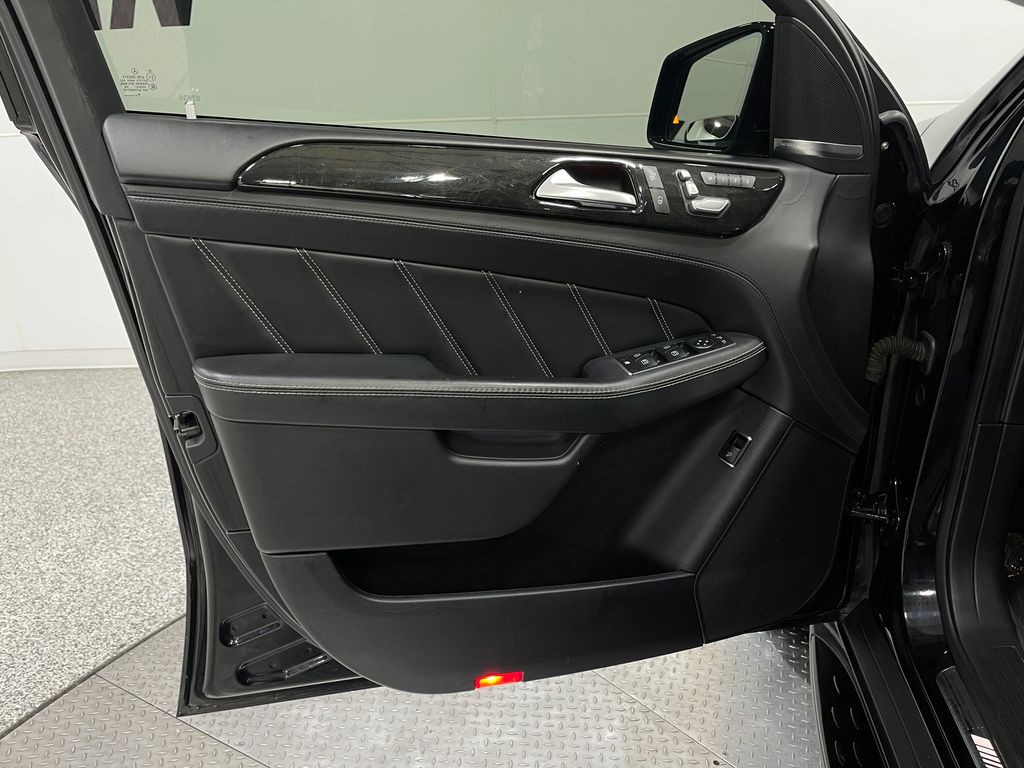 2016 Mercedes-Benz GLE-Class Image 16