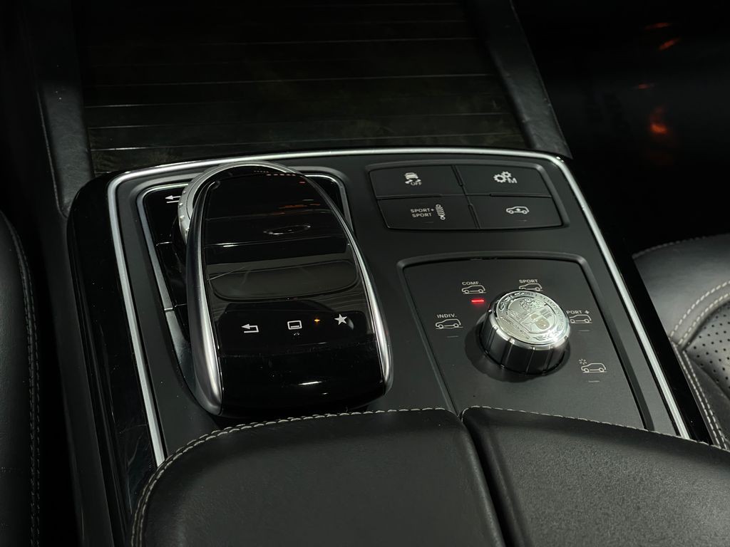 2016 Mercedes-Benz GLE-Class Image 27