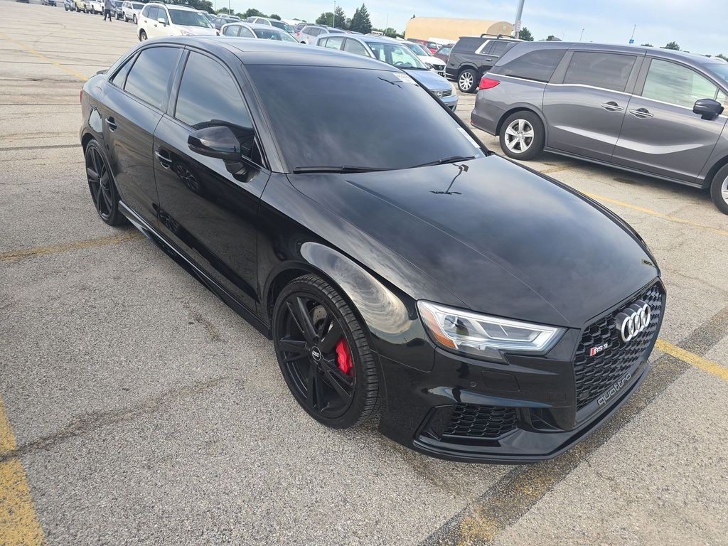 2018 Audi RS 3 Image 1