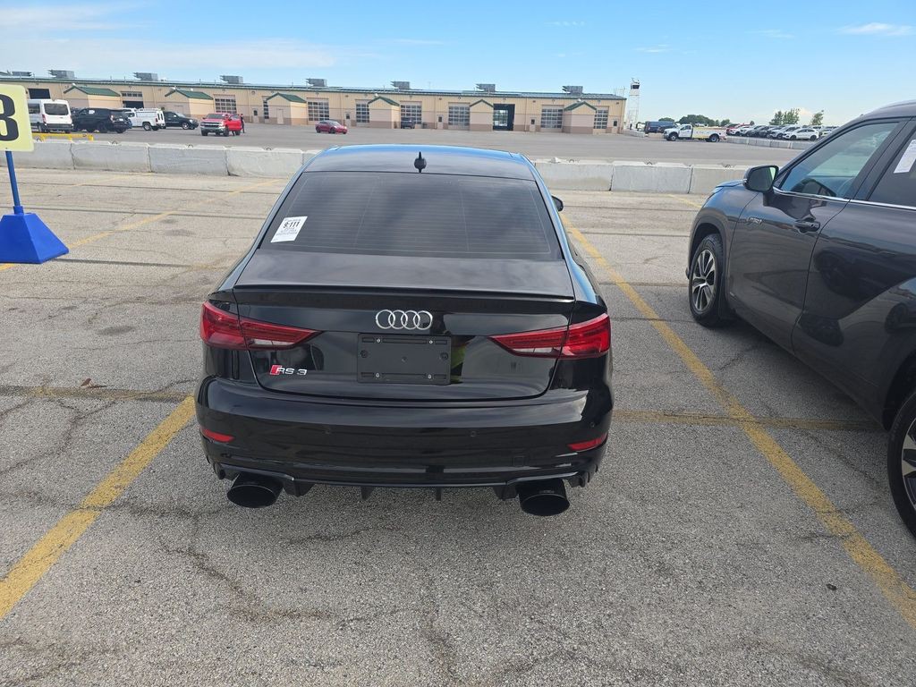 2018 Audi RS 3 Image 5
