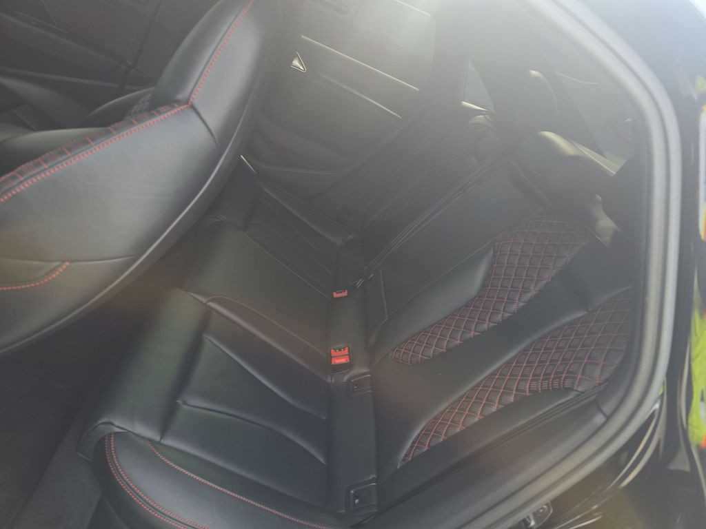 2018 Audi RS 3 Image 12
