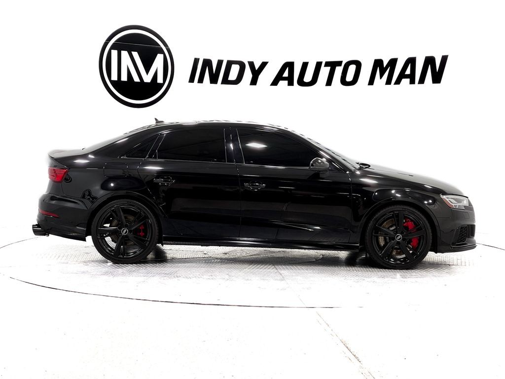 2018 Audi RS 3 Image 3