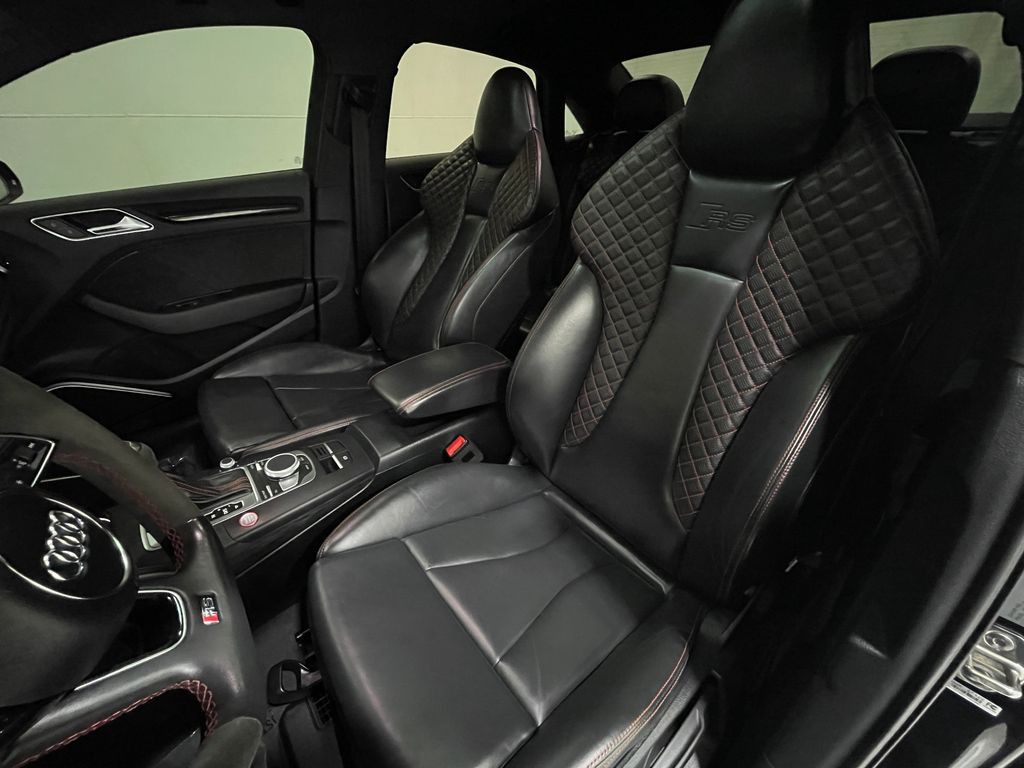 2018 Audi RS 3 Image 15