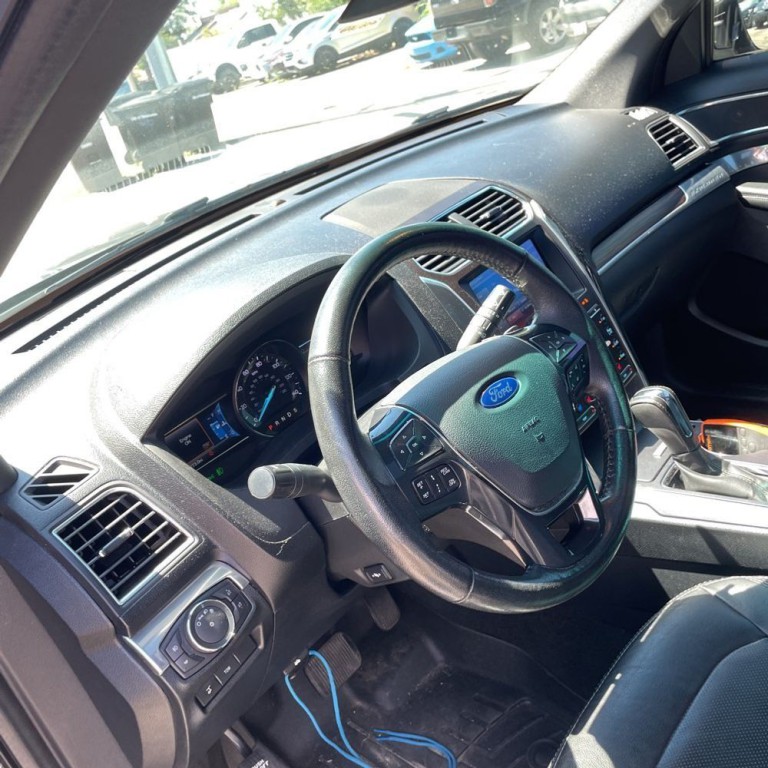 2016 Ford Explorer Image 10